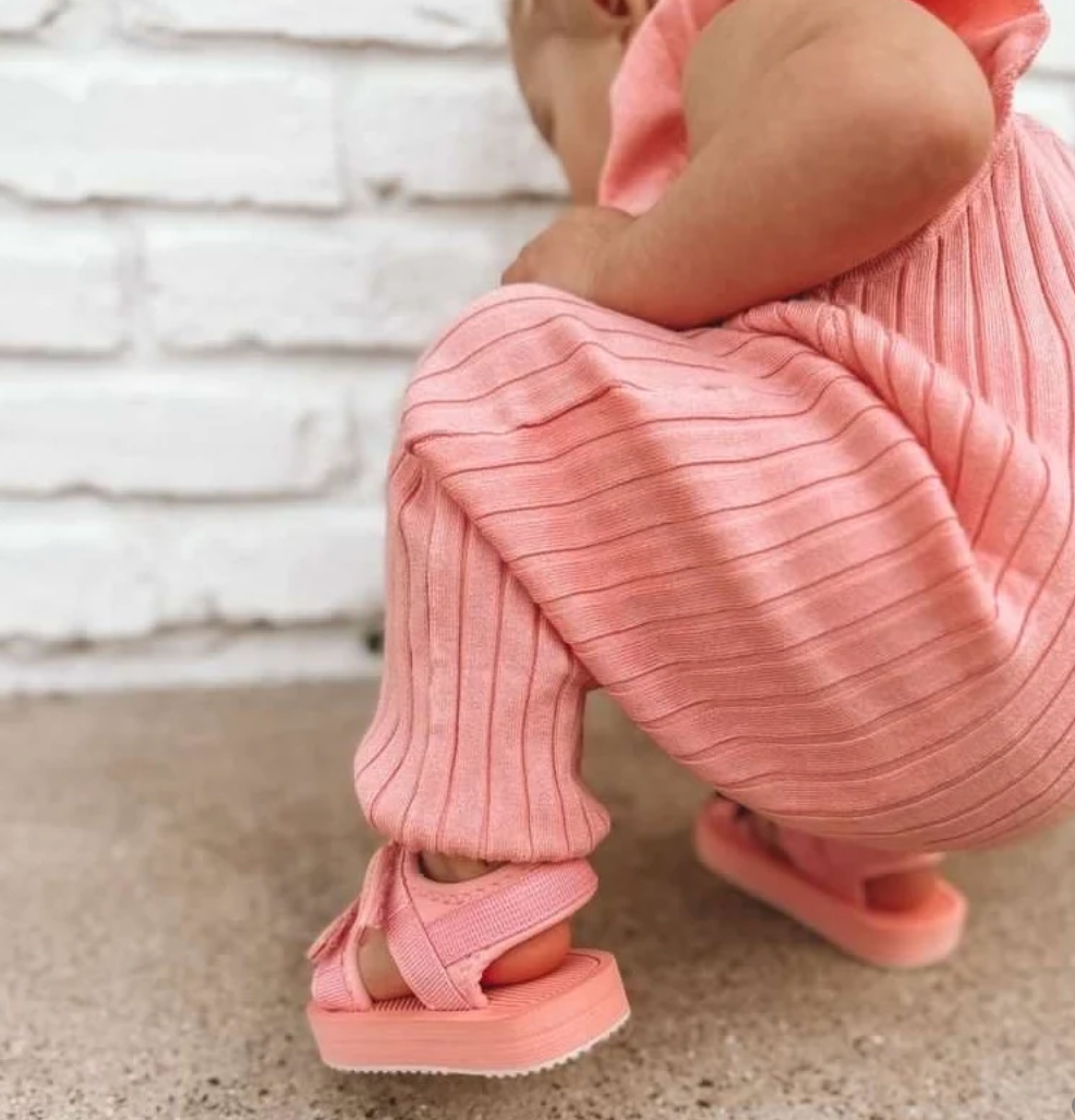 Tennessee Sunset Sandals - Pink