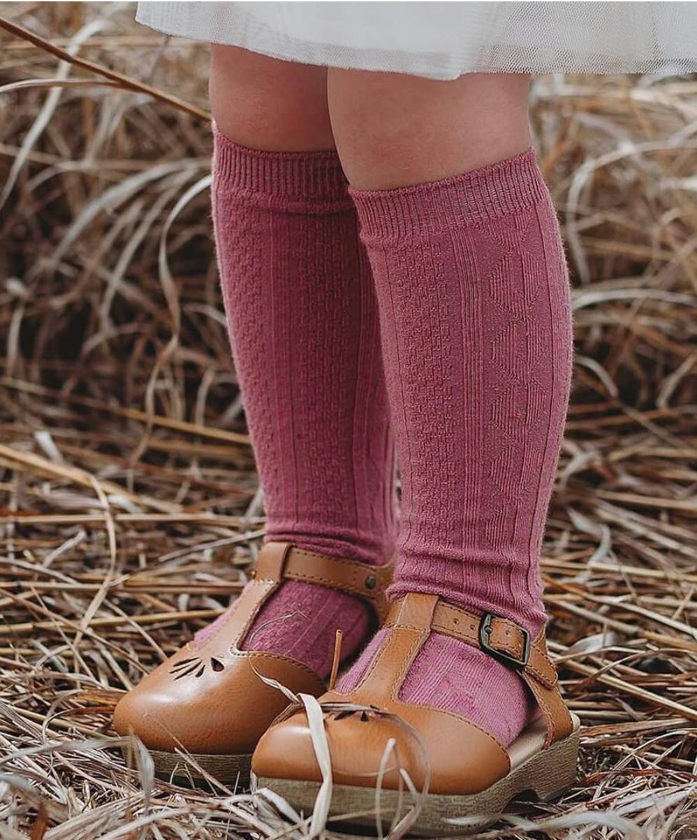 Fashion Knee High Cable Knit Socks