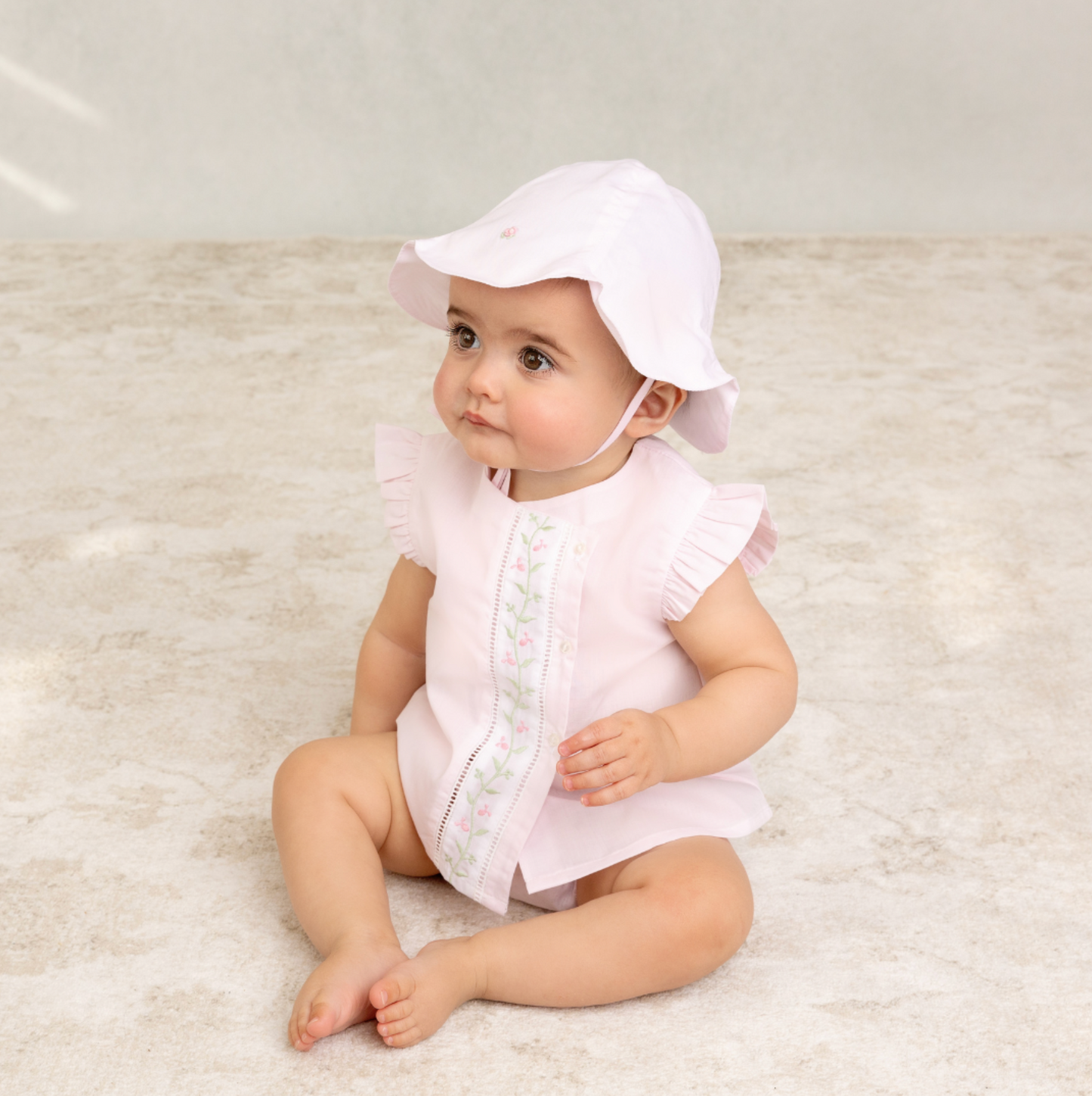 Feltman Brothers Pink Floral Vine Diaper Set