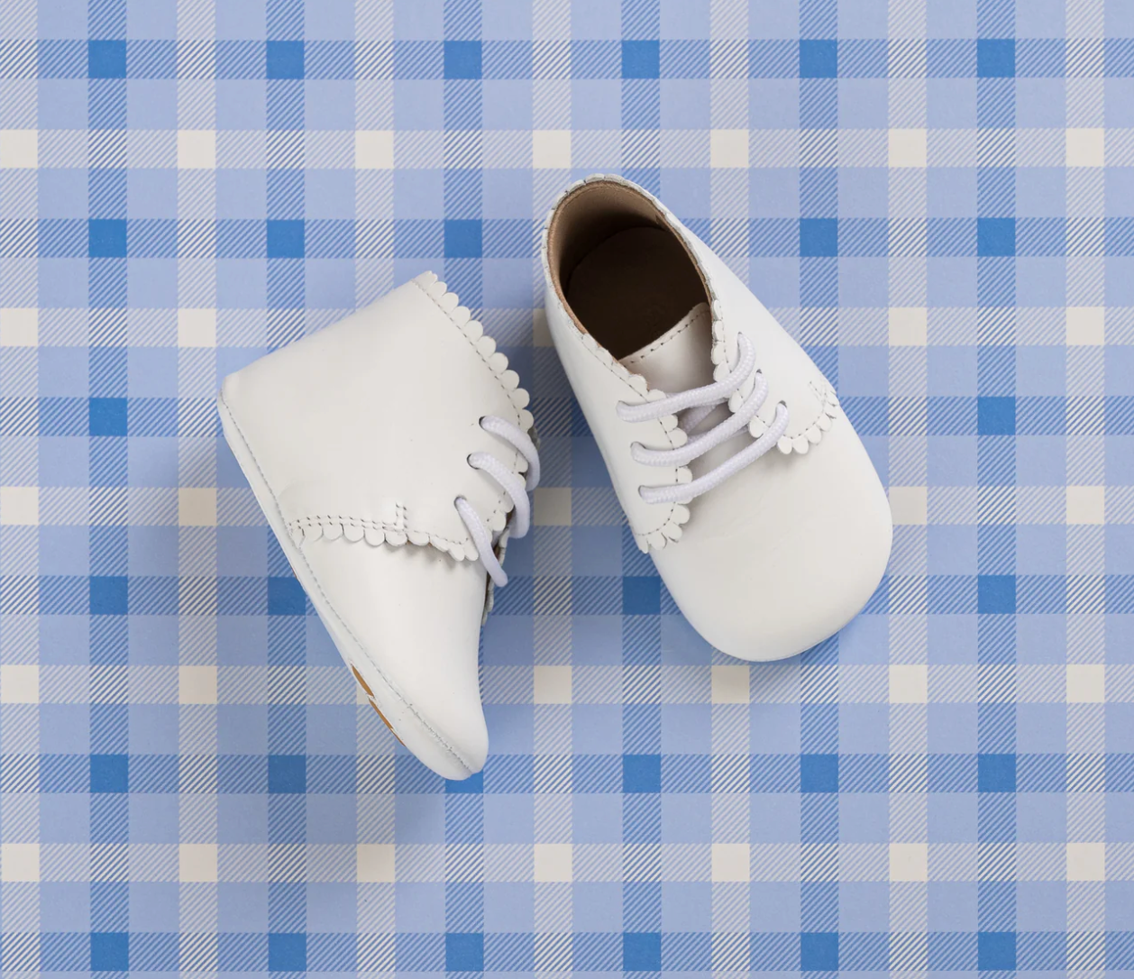 Elephantito White Scalloped Baby Bootie