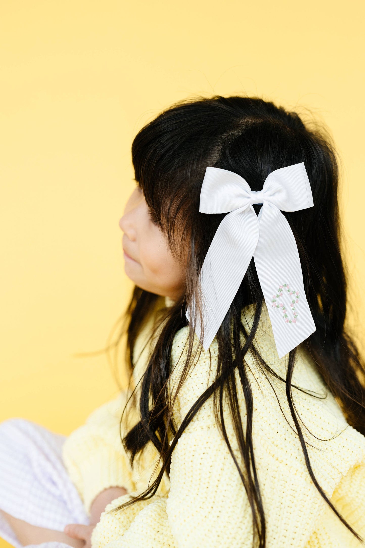 Winn & William Floral Cross Bow
