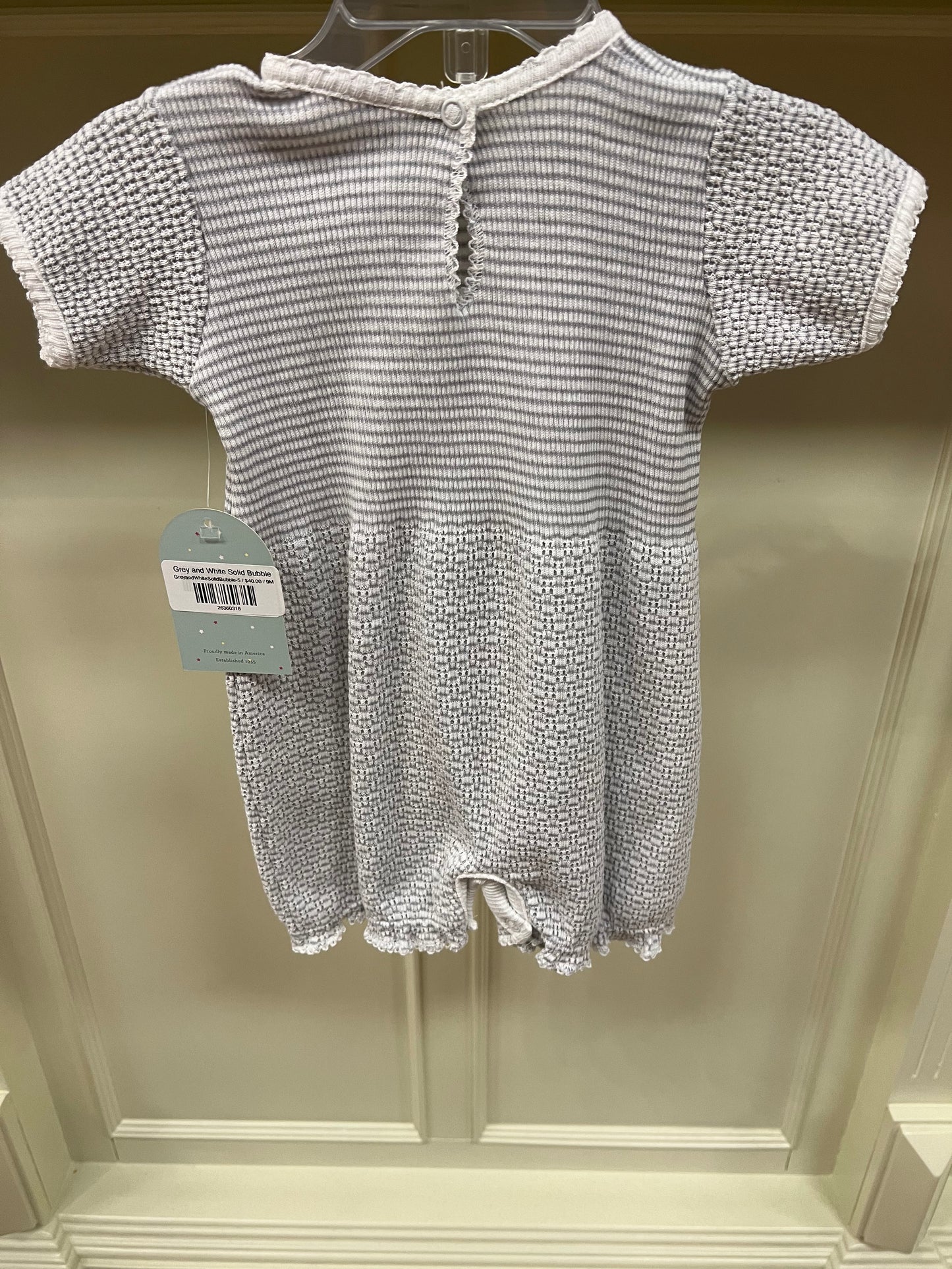 Grey and White Solid Bubble