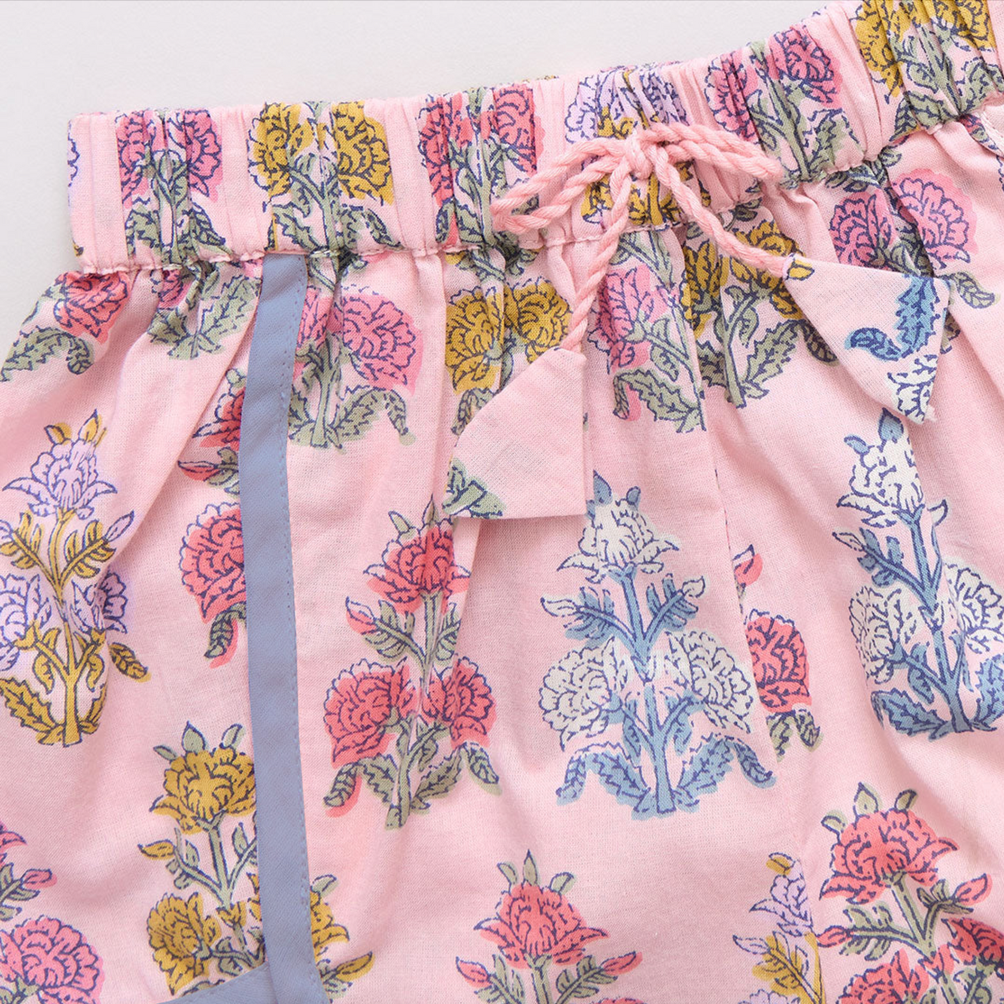 Girls Millie Short - Small Pink Flowerette
