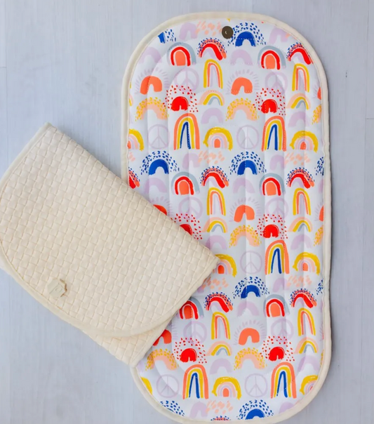 Rainbows Pink Pluie Pet Changing Clutches