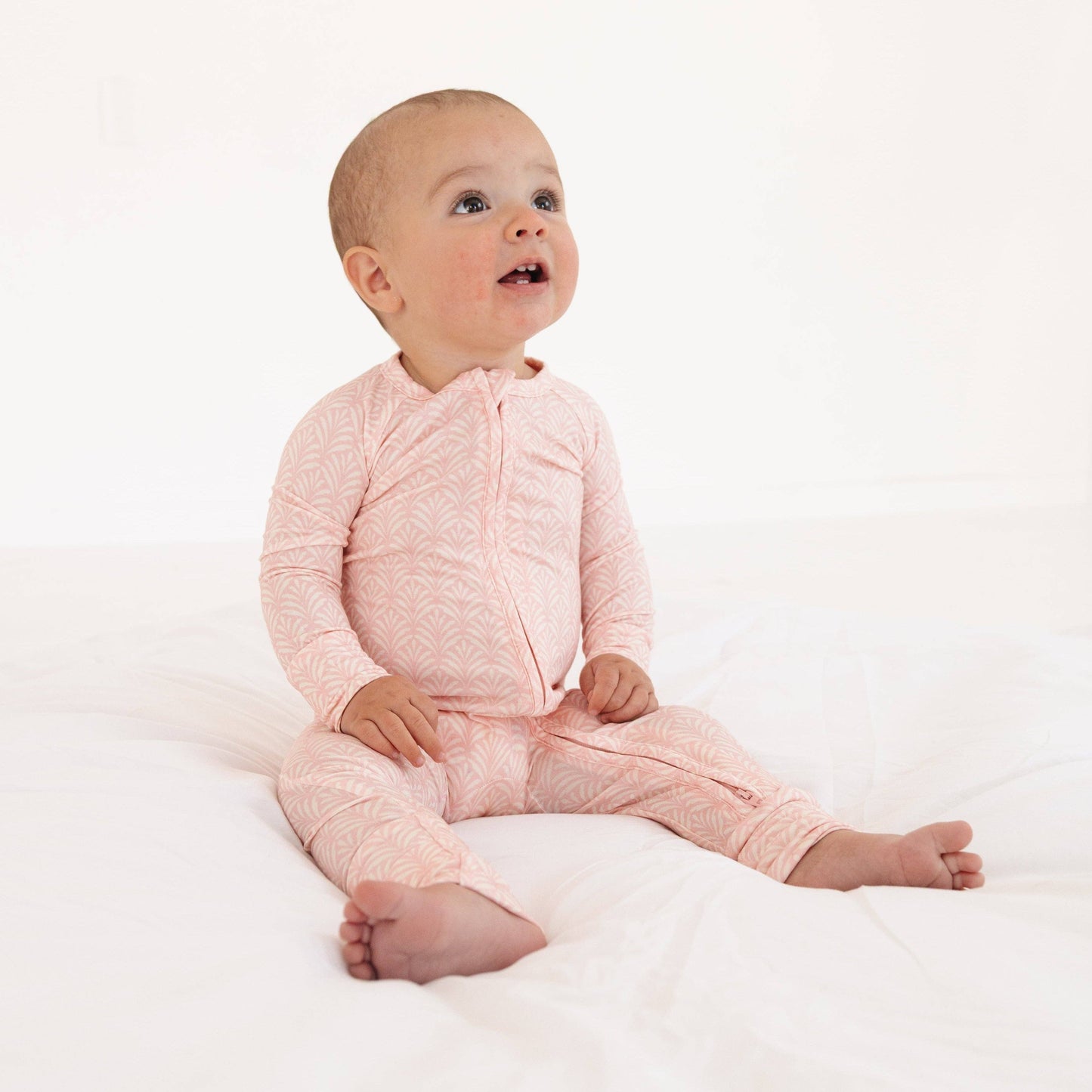 Pink Symphony Bamboo Sleeper