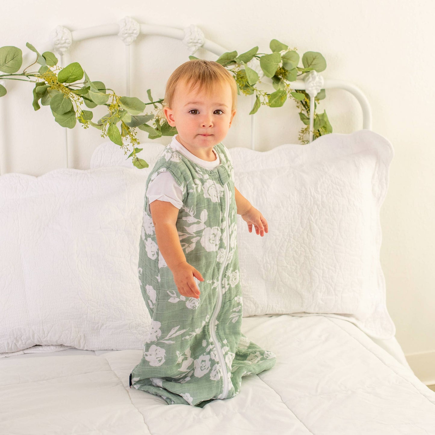 Vintage Floral Classic Muslin Bedtime Sleeper - 12-18 Months