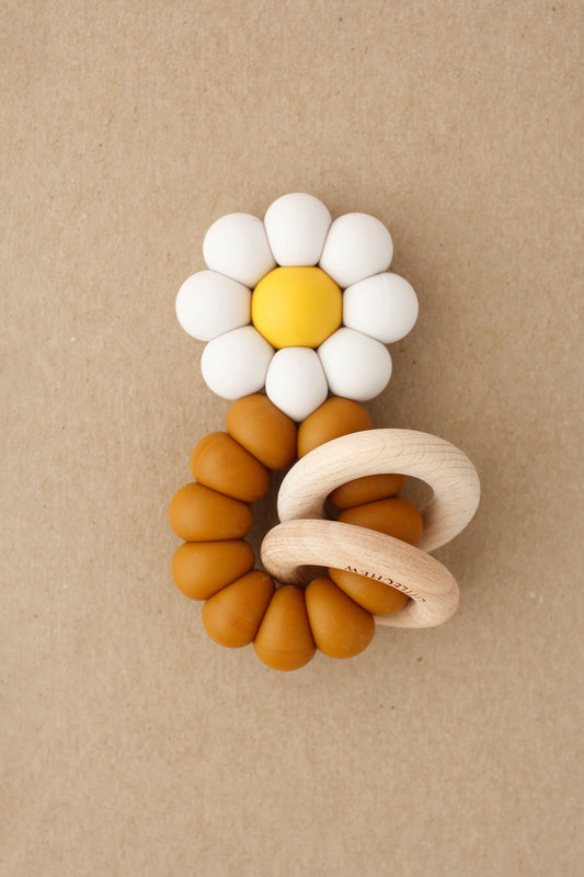 Ring Teether - Chamomile | Silver Ivory